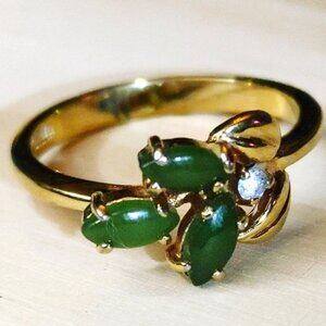 Jade Floral Ring Taiwan Gold Plated Leaf Accents Crystal Detailing Size 8